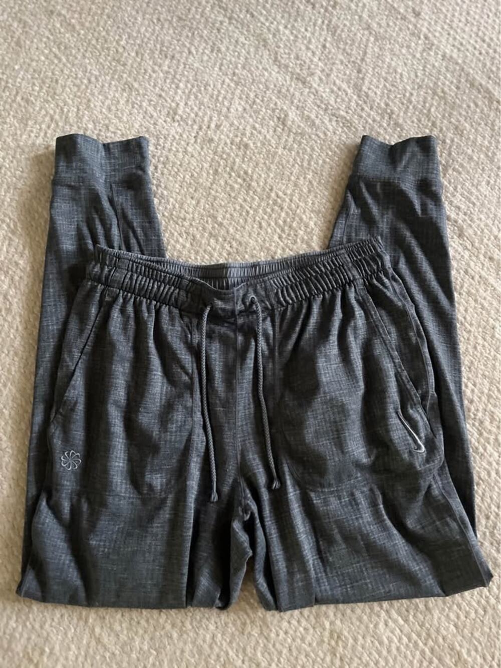 Men’s Nike Grey Joggers Linen Blend Medium Drawstring Athletic Workout Pants
